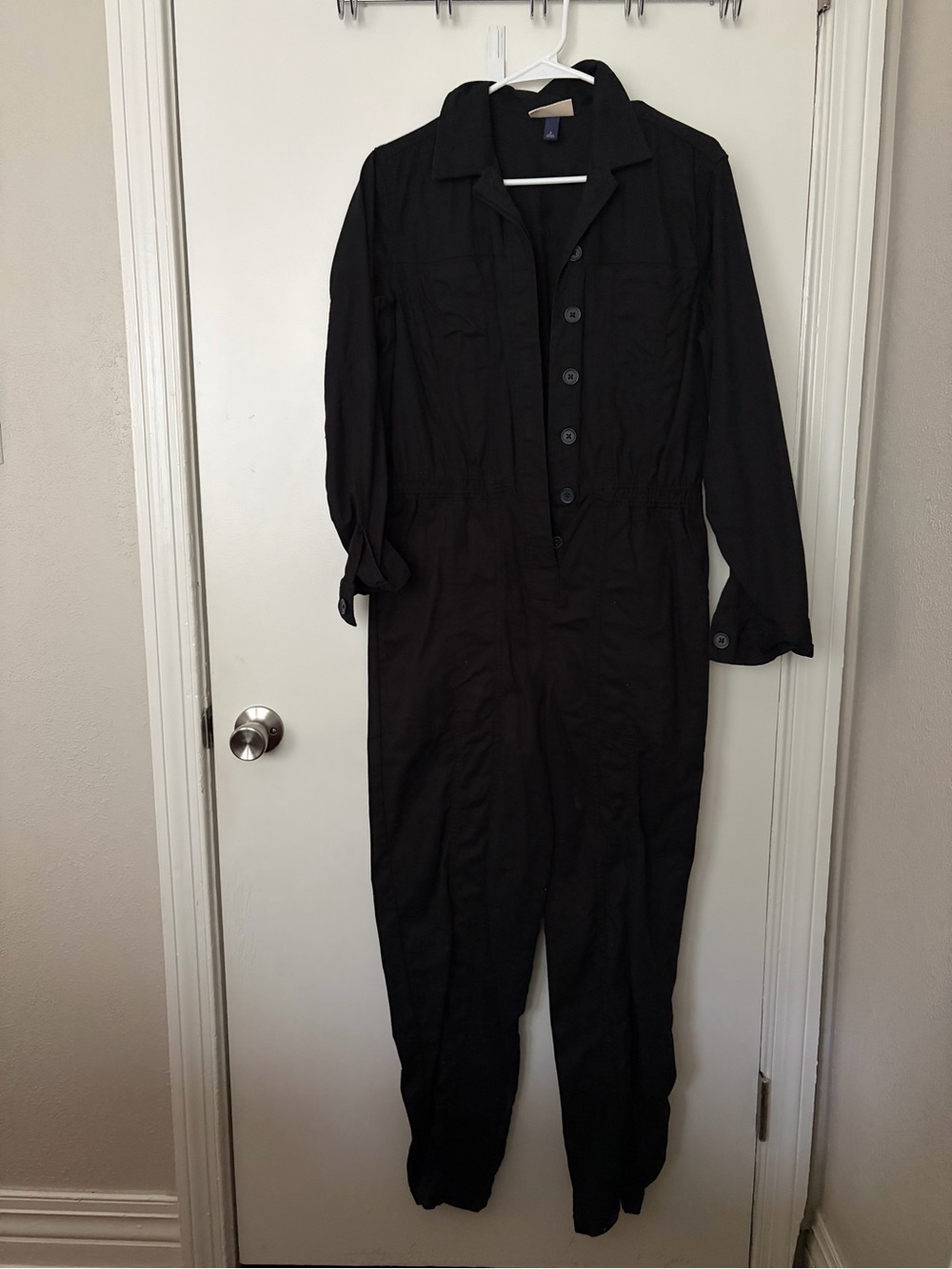 Universal Thread Black Long-Sleeve Button-Front Jumpsuit